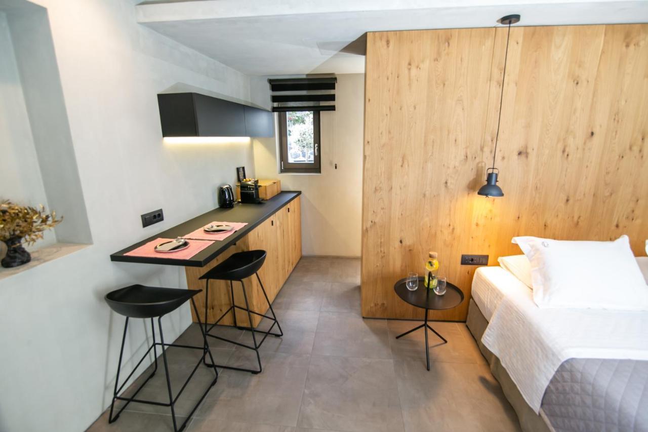 Marquise Suites - Adults Only Fira  Exterior foto